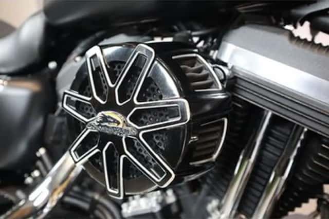 Harley-Davidson 1200 Custom (2016) thumbnail 5