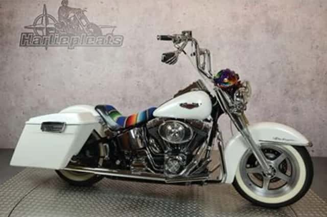 Harley-Davidson Deluxe (2005) thumbnail 1
