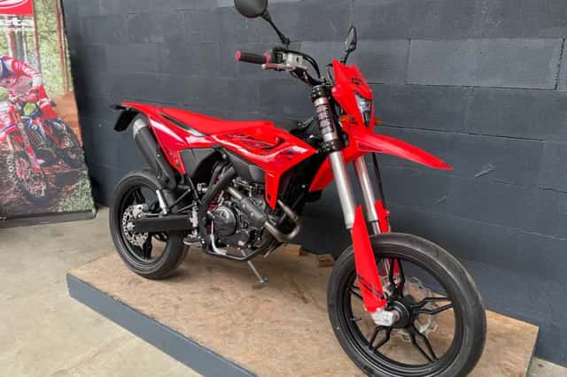 Beta RR 125 4T Motard (2026) thumbnail 3