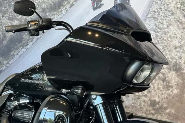 Harley-Davidson Road Glide Limited (2021) thumbnail 5