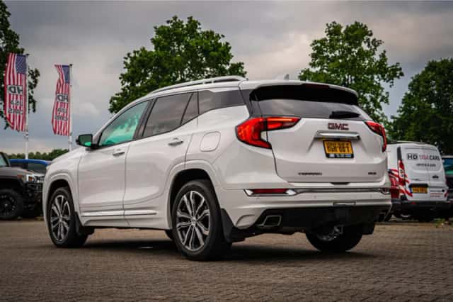 GMC Terrain Denali Awd (2018) thumbnail 5