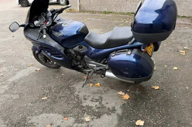 Triumph Trophy 1200 (1997) thumbnail 5