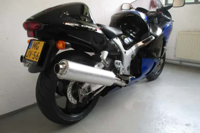 GSXR1300 Hayabusa (2025) thumbnail 3