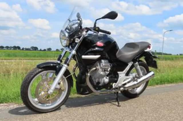 Moto Guzzi Breva 750 (2011) thumbnail 2