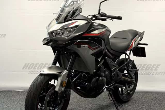 Kawasaki Versys 650 (2022) thumbnail 3