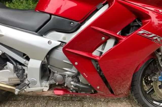 Yamaha FJR1300 (2002) thumbnail 5