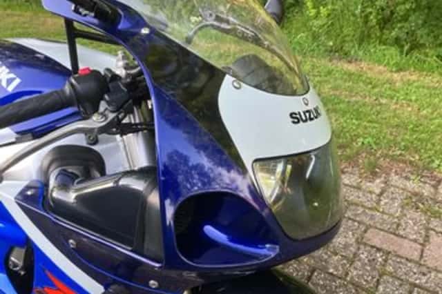 Suzuki GSX-R750 (1999) thumbnail 3