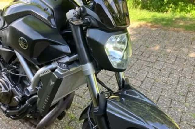 Yamaha MT-07 (2015) thumbnail 3