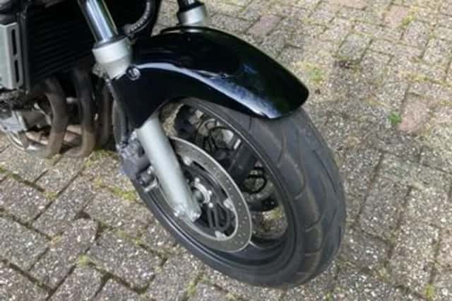 Honda CB600F (2002) thumbnail 2