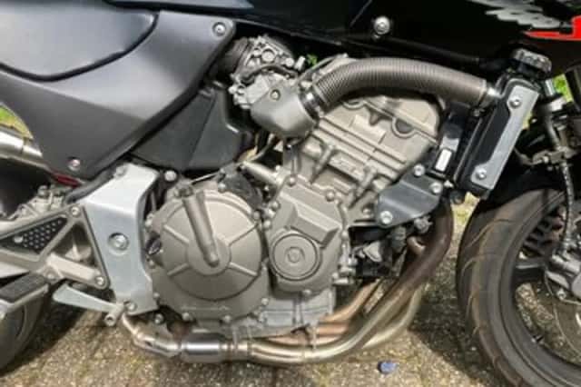 Honda CB600F (2002) thumbnail 5