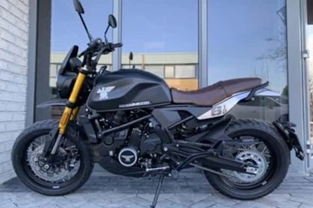 Moto Morini Seiemezzo SCR (2026) thumbnail 4