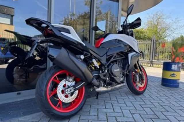 Benelli Stradale 902 (2026) thumbnail 3