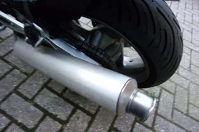 Ducati M 900 ie (2000) thumbnail 6