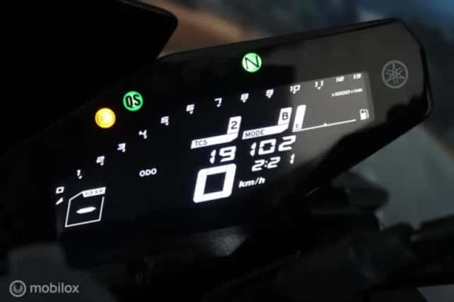 Yamaha MT 09 SP (2018) thumbnail 4