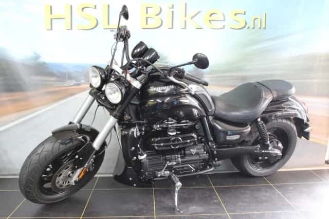 Triumph Rocket (2008) thumbnail 2
