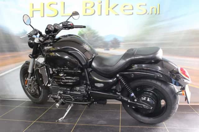 Triumph Rocket (2008) thumbnail 5