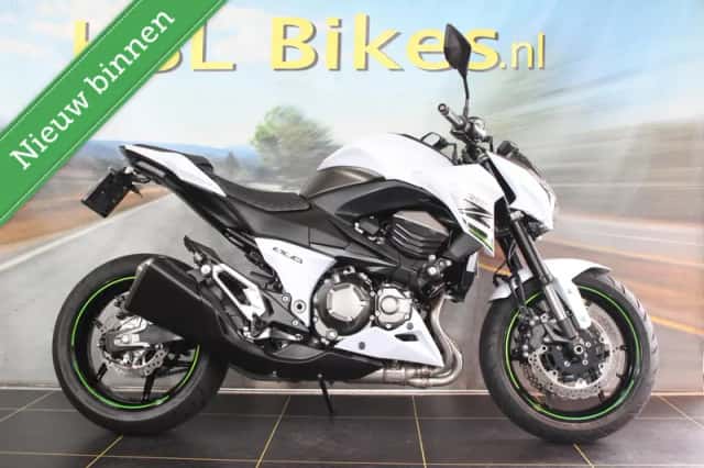 Kawasaki Z 800 (2015) thumbnail 1