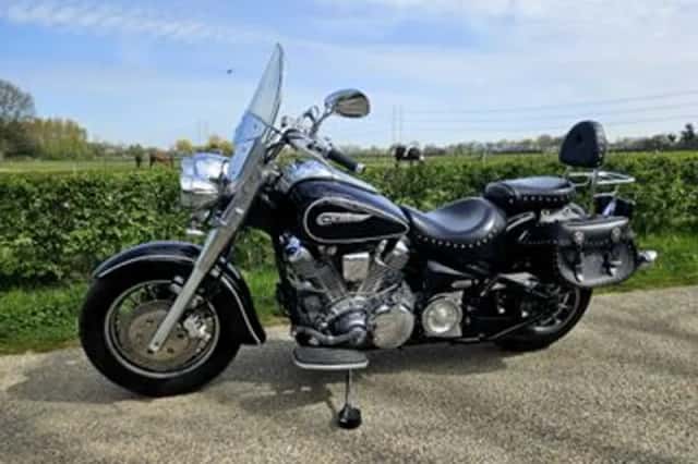 Yamaha XV 1600 Wildstar (2000) thumbnail 1