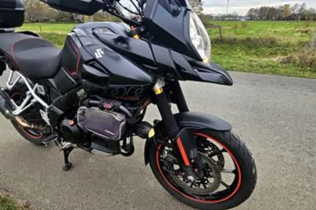 Suzuki V-Strom (2014) thumbnail 6