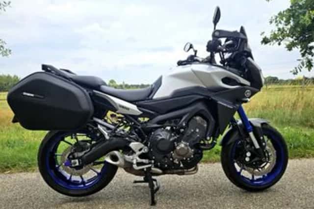 Yamaha Tracer 900 (2015) thumbnail 5