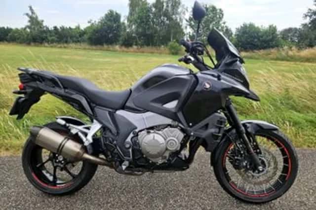 Honda VFR1200 (2012) thumbnail 1