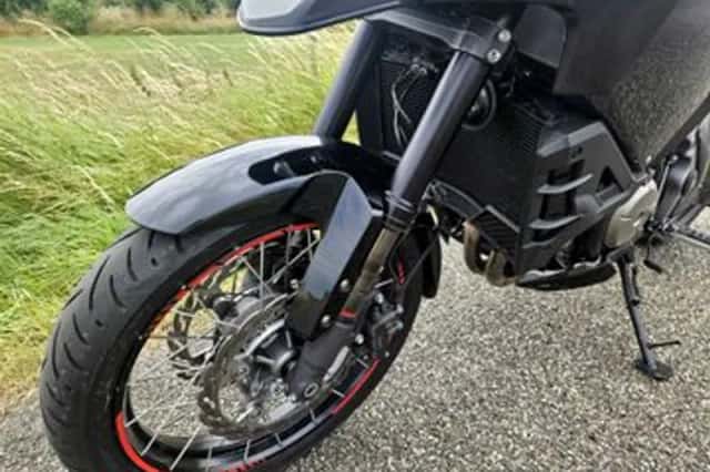 Honda VFR1200 (2012) thumbnail 5