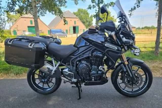 Triumph Tiger Explorer (2015) thumbnail 1