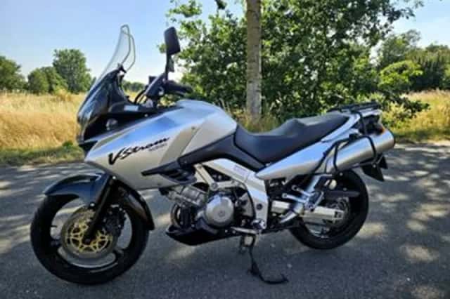 Suzuki V-Strom (2003) thumbnail 4