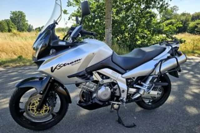 Suzuki V-Strom (2003) thumbnail 6