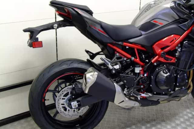 Kawasaki Z900 (2026) thumbnail 3
