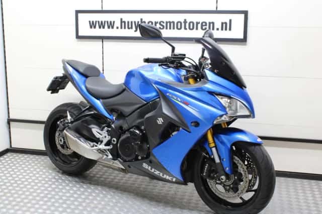 Suzuki GSX S 1000F (2016) thumbnail 1