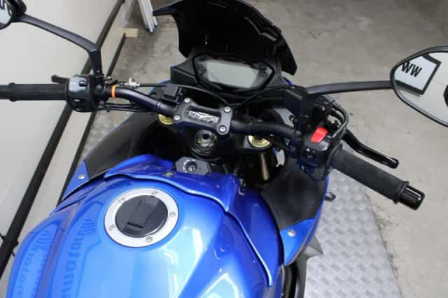 Suzuki GSX S 1000F (2016) thumbnail 4