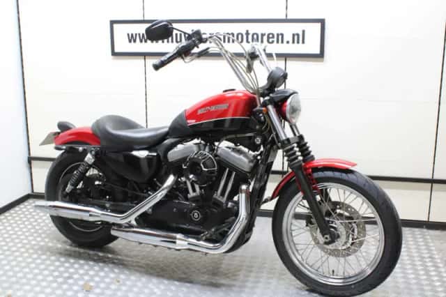 Harley-Davidson Sportster (2011) thumbnail 1