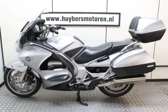 Honda ST 1300 PAN European (2006) thumbnail 5