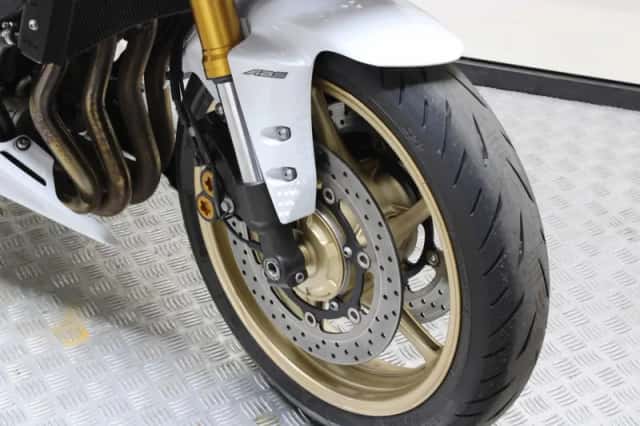 Yamaha FZ8 (2012) thumbnail 2