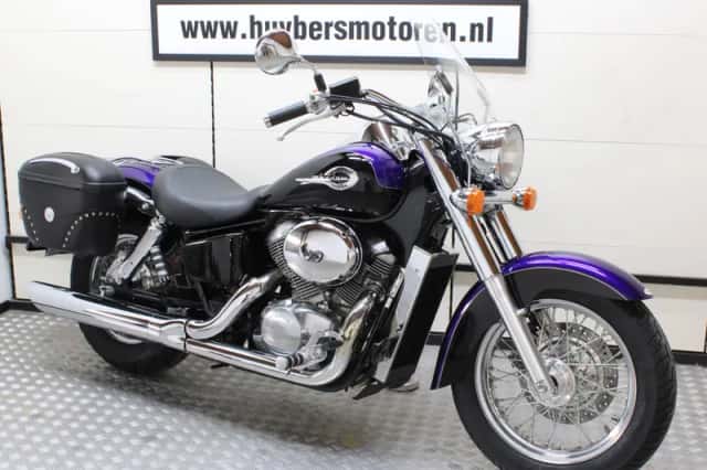 Honda VT 750C Shadow (1997) thumbnail 1