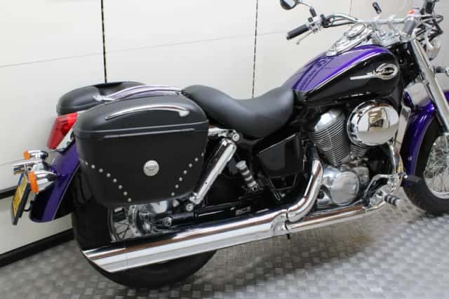 Honda VT 750C Shadow (1997) thumbnail 3