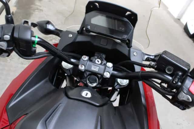 Honda NC750X (2017) thumbnail 4