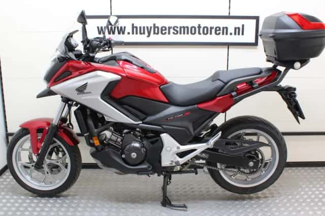 Honda NC750X (2017) thumbnail 5