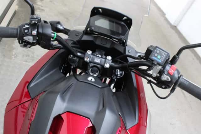 Honda NC750X (2018) thumbnail 4