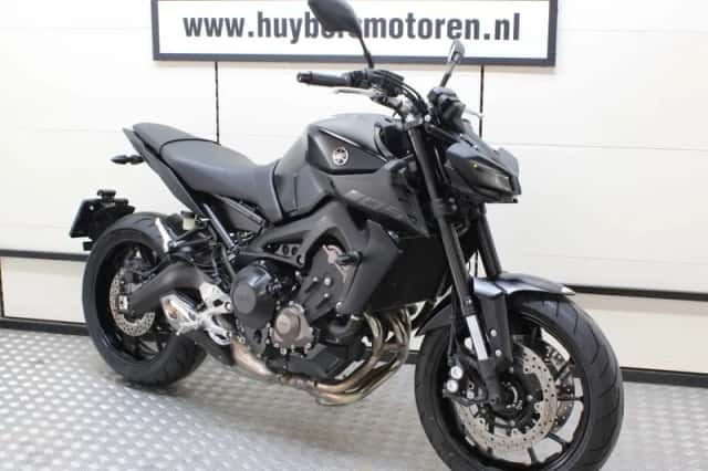 Yamaha MT-09 (2019) thumbnail 1