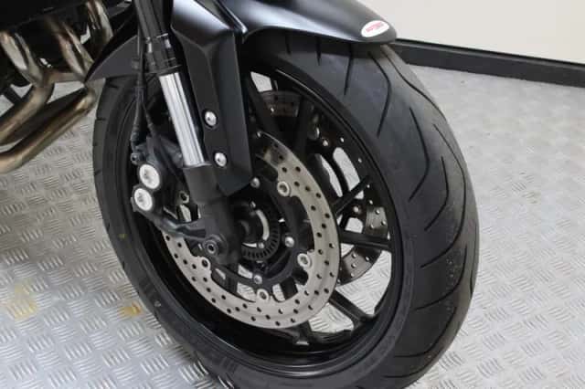 Yamaha MT-09 (2019) thumbnail 2