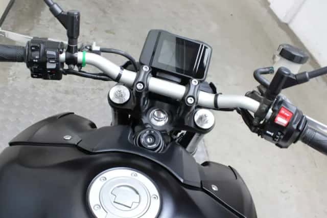 Yamaha MT-09 (2021) thumbnail 4