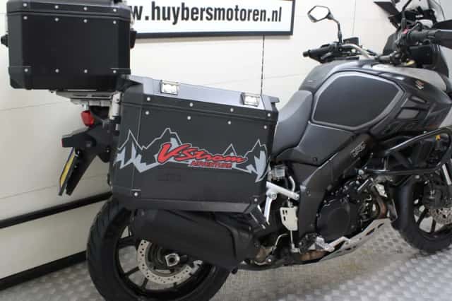 Suzuki DL 1000 V-Strom (2016) thumbnail 3