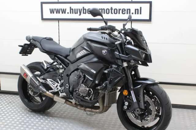 Yamaha MT-10 (2018) thumbnail 1