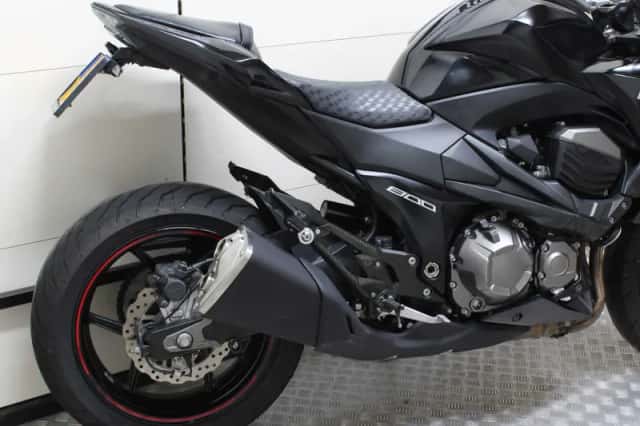 Kawasaki Z800 (2013) thumbnail 3
