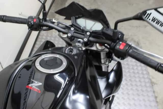 Kawasaki Z800 (2013) thumbnail 4