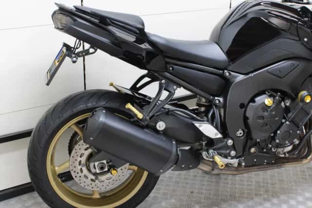 Yamaha FZ8 (2011) thumbnail 3