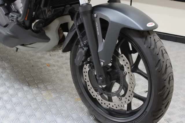 Honda NC750X (2019) thumbnail 2