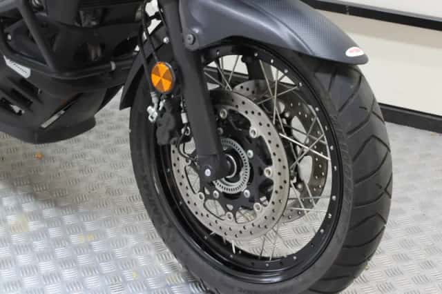 Suzuki DL650X V-Strom (2017) thumbnail 2